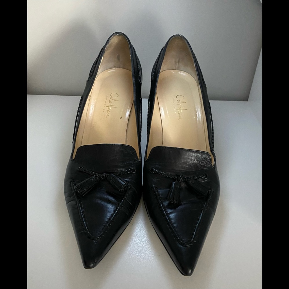 Sexy, pointy toe pumps w/tassel…